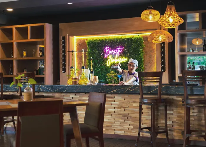 Fox Bali Hotel