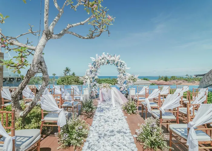 Fox Bali Hotel 4*