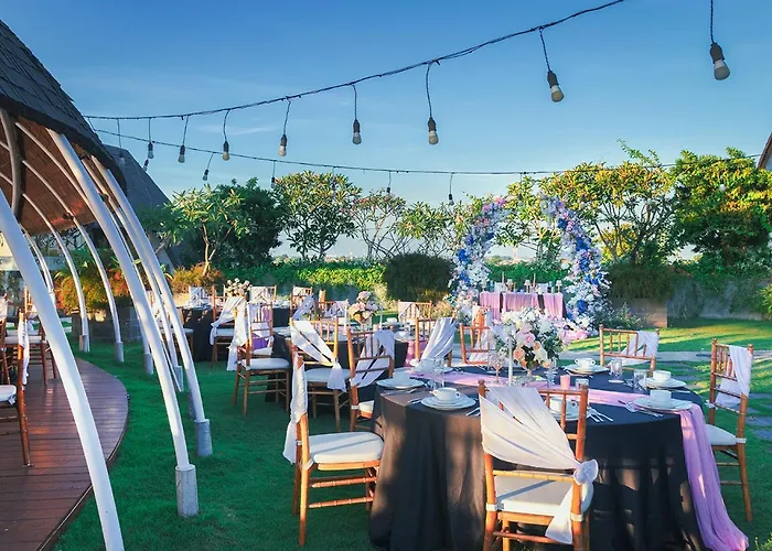 Fox Bali Hotel
